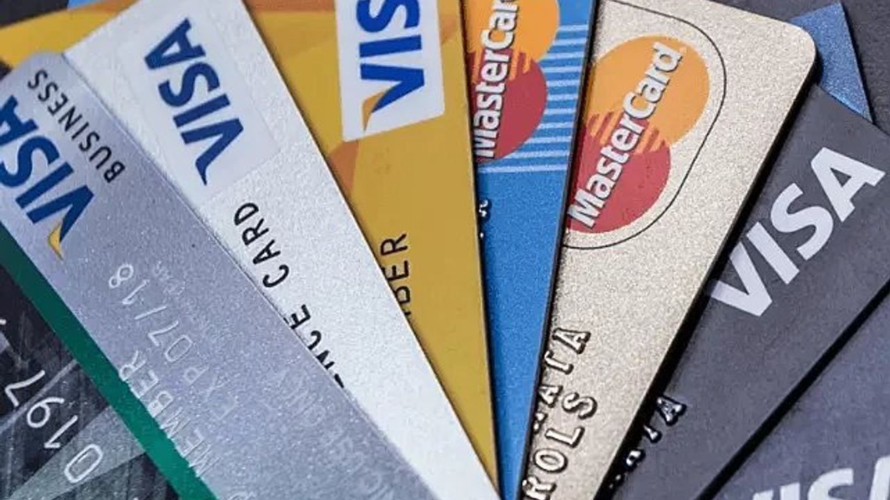 Merkez Bankası Kararıyla Kredi Kartı Faizleri Yükseliyor