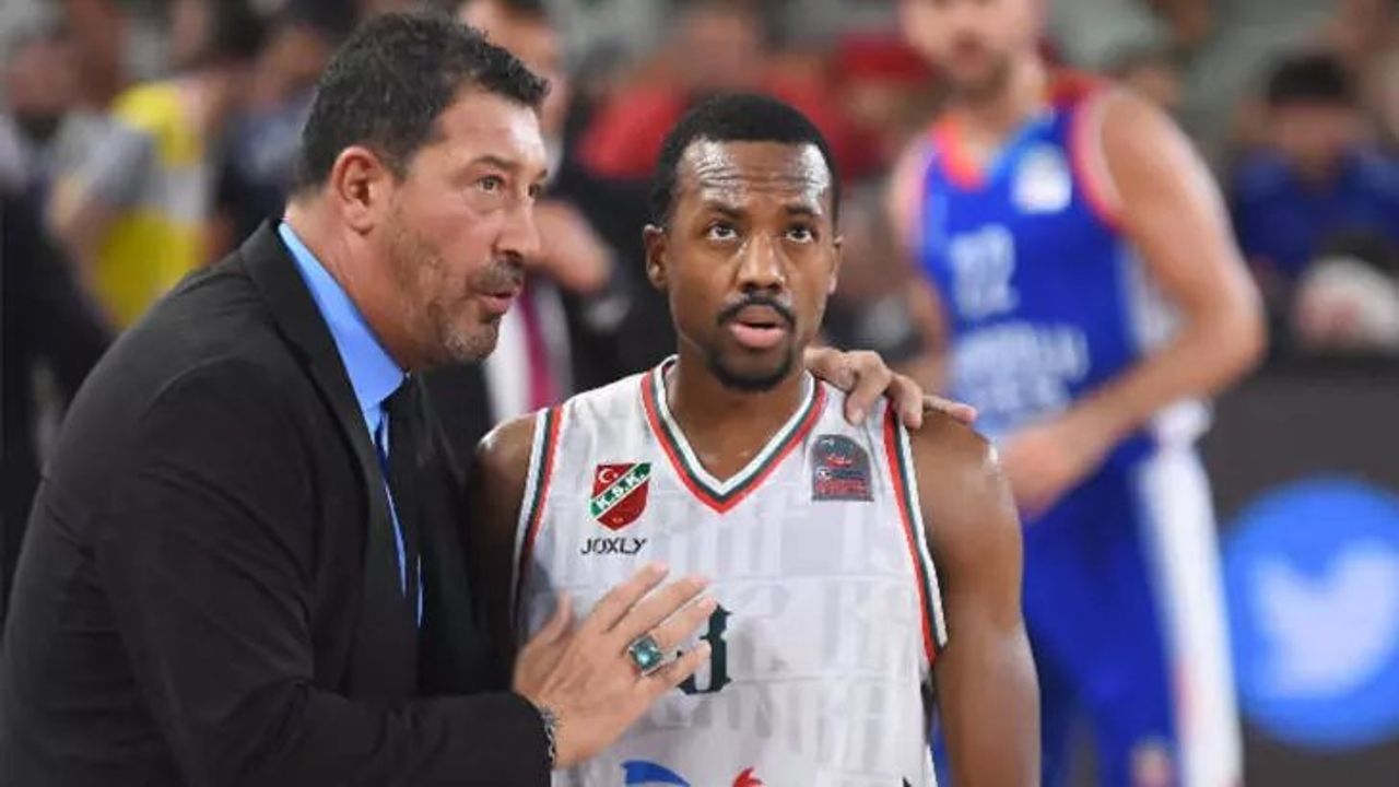 Pınar Karşıyaka, Errick McCollum ile Yeniden Anlaştı