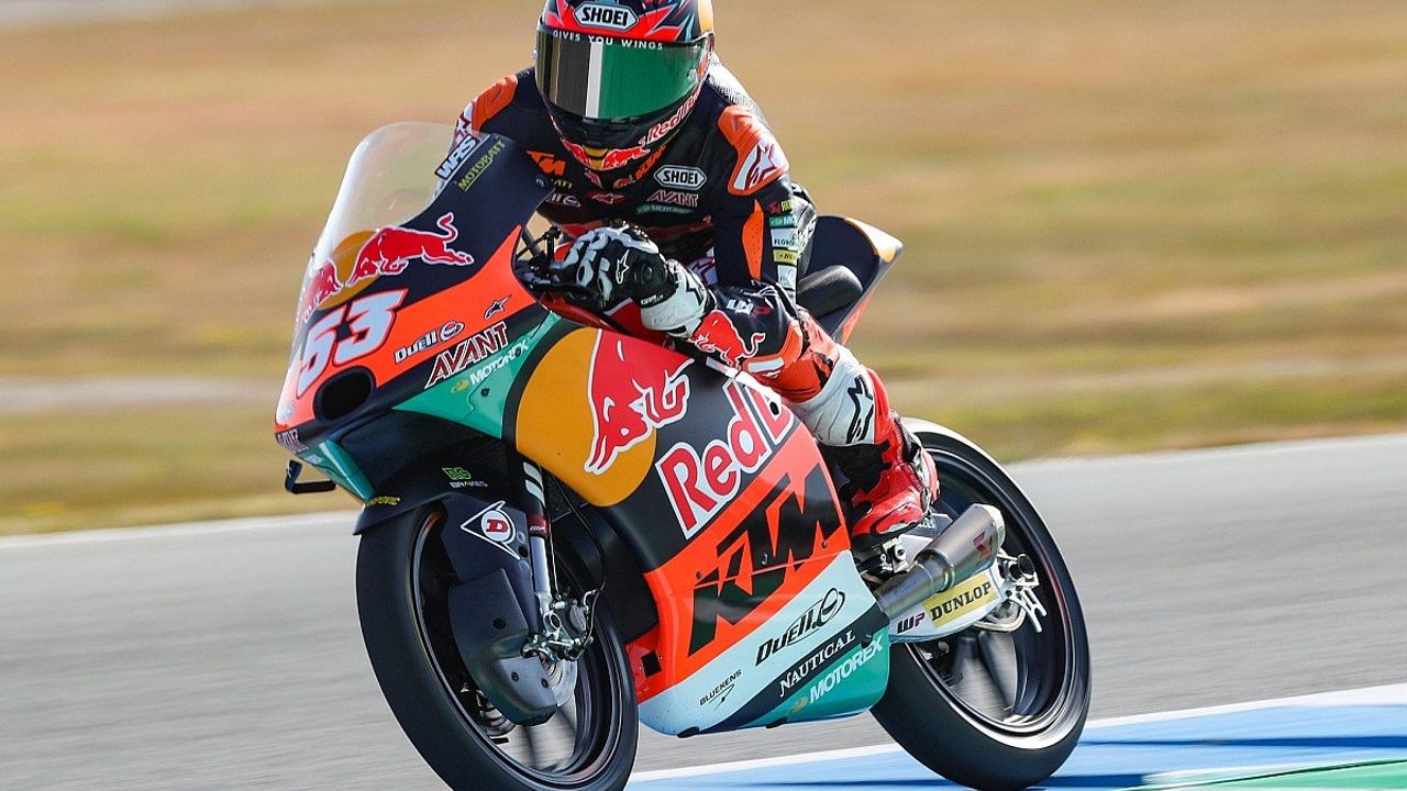 Deniz Öncü Hollanda Moto3 yarışında üçüncü oldu
