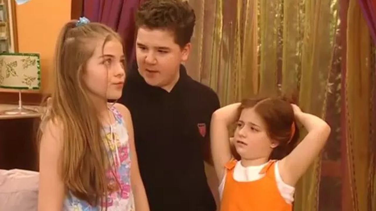 Gizem Güven ve Buğra Özmüldür Tatilde Bir Araya Geldi