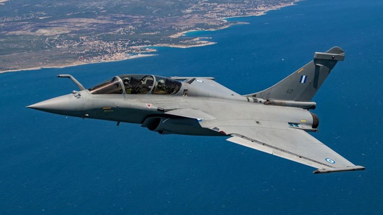 Yunanistan Rafale Savaş Uçaklarını Teslim Almaya Devam Ediyor