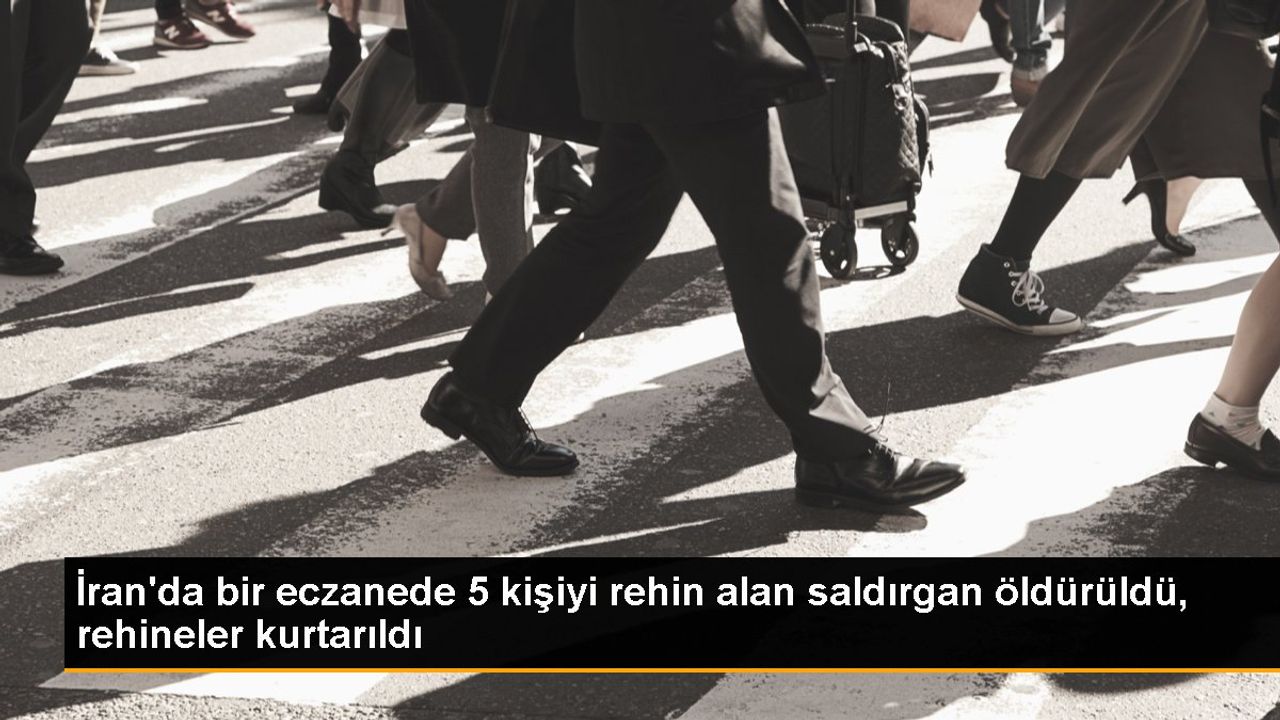 İran'ın Şiraz kentindeki Eczane Saldırısında Saldırgan Öldürüldü