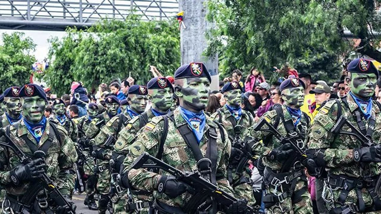 ELN, Ateşkes Öncesinde Çatışmalara Son Vereceğini Duyurdu