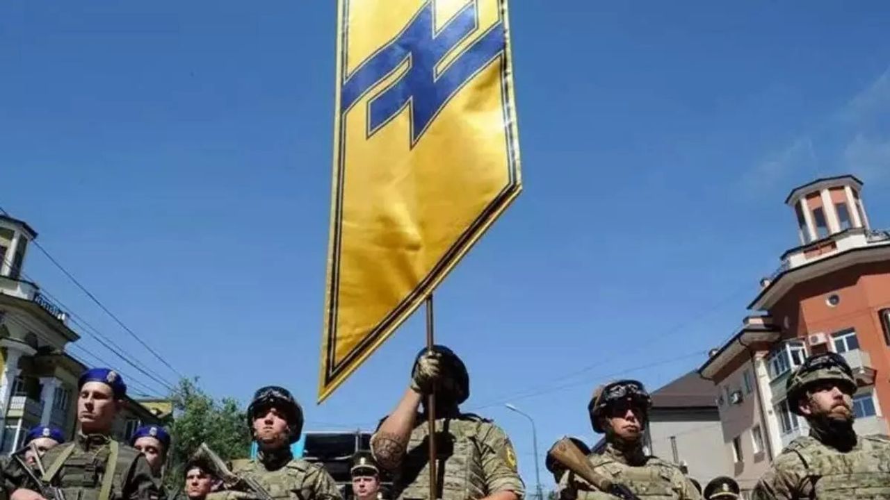 Azov Taburu Liderleri Kimler?