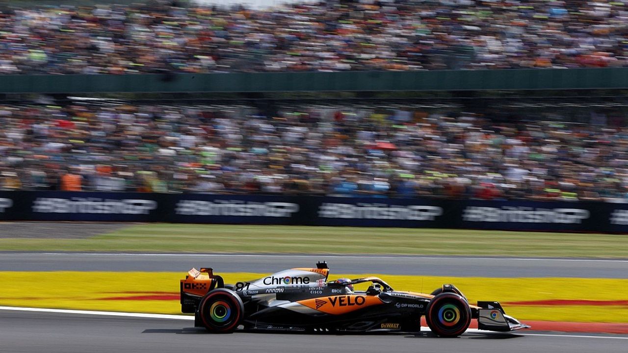 McLaren'ın Çaylak Pilotu Silverstone'da Üçüncü Oldu