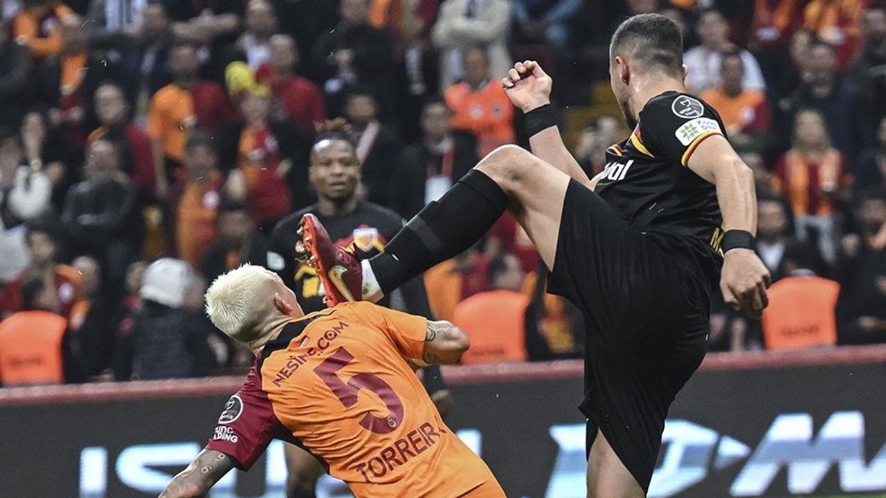 Trabzonspor, İranlı Defans Oyuncusuyla Anlaşmaya Vardı