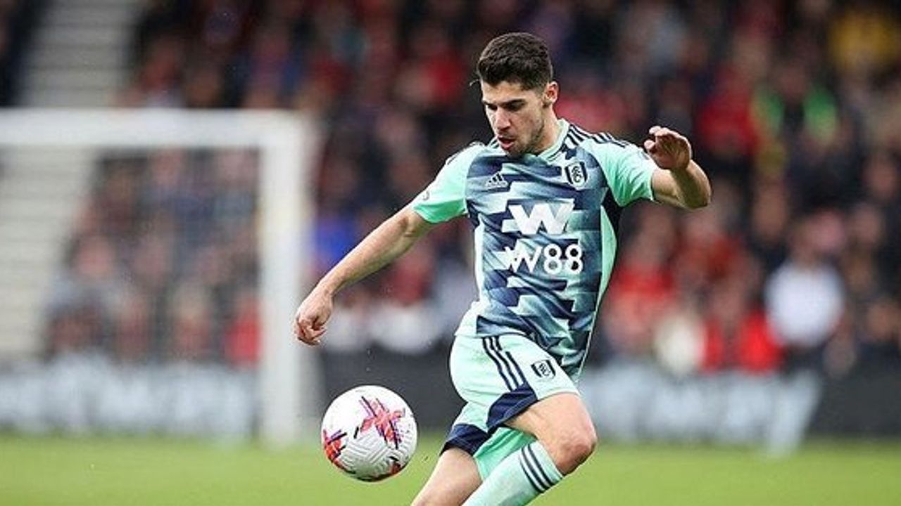 Tottenham Hotspur, Manor Solomon'ı Transfer Etti