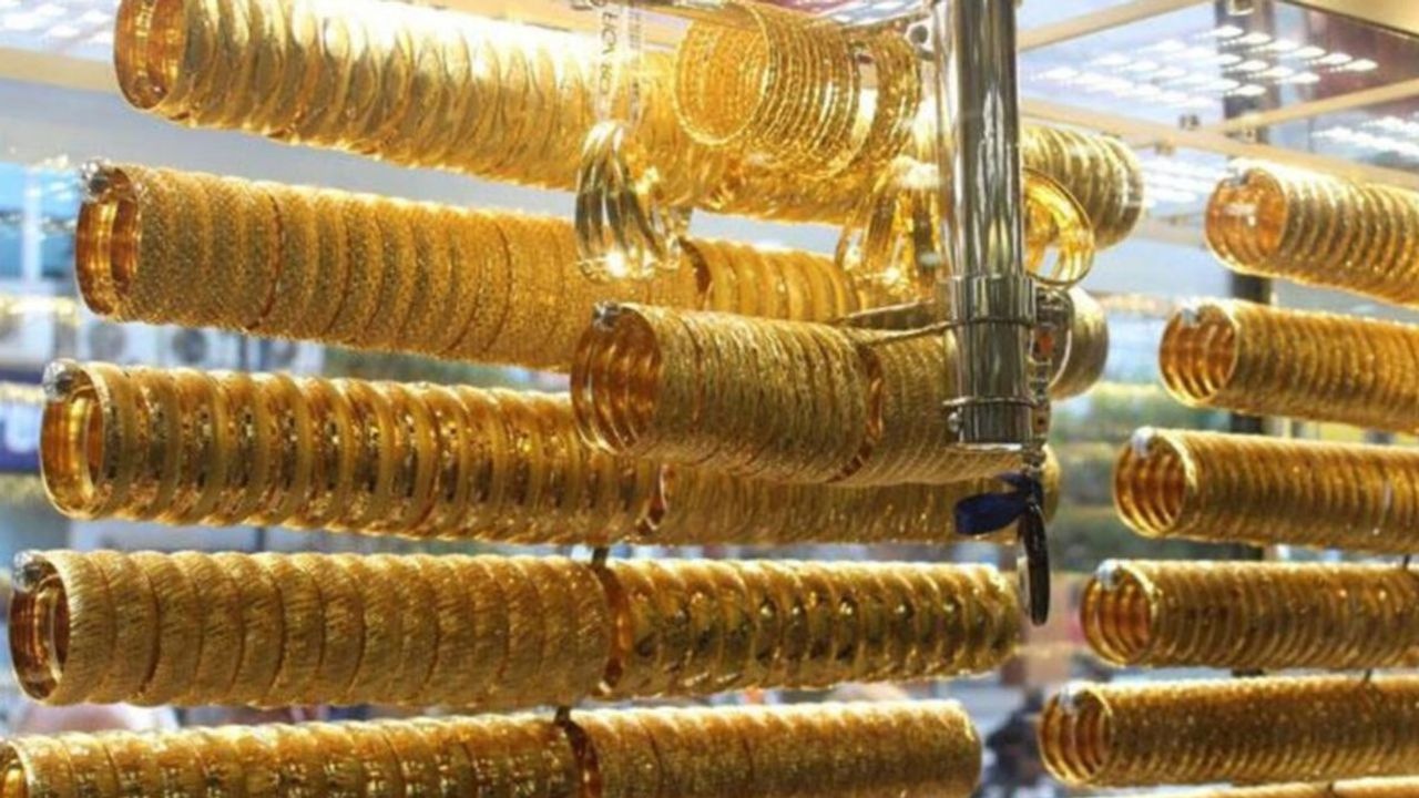 Gram Altın Almayanlar Yandı! O Tarihten İtibaren 1800 TL Olacak: Ünlü İsim Açıkladı