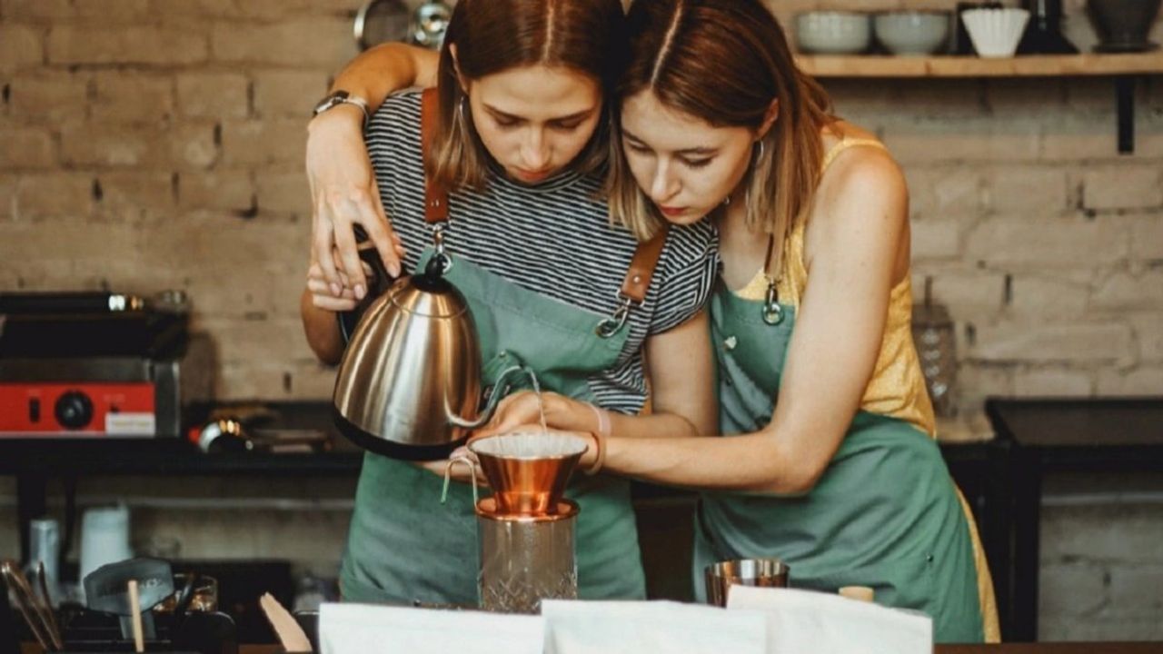 Arabica Coffee House, İŞKUR İle Ev Kadınlarına Meslek Edinme Fırsatı Sunuyor