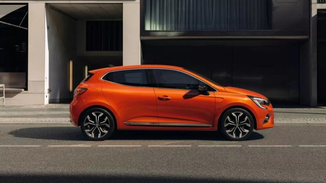 Renault Clio Modeli ile Otomobil Pazarı Yerinden Oynayabilir