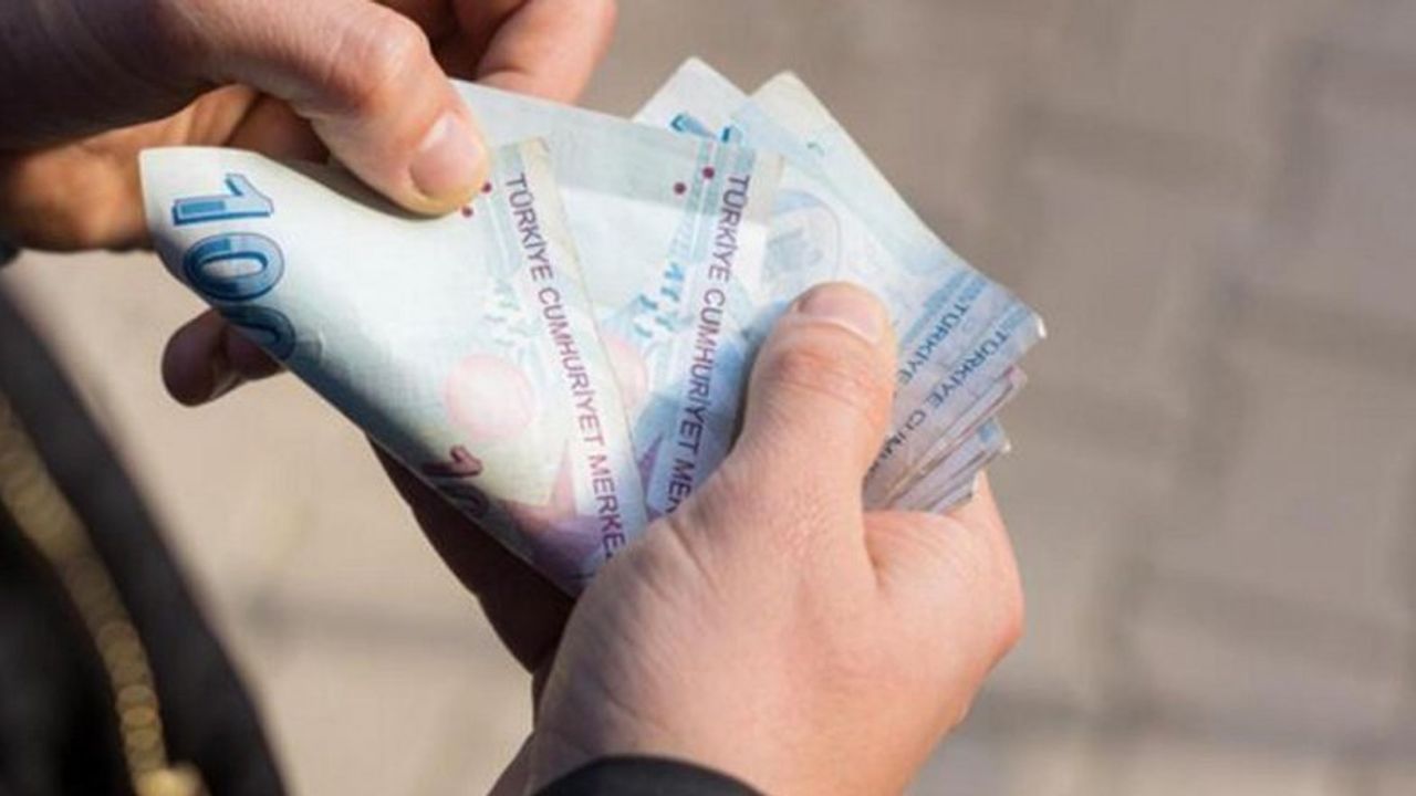 Emeklilere ve Kamu Çalışanlarına Müjdeli Haber: 18.000 TL Ödeme Fırsatı!