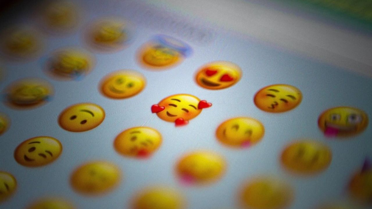 Yeni Emojiler Geliyor: 2024'te Hayatımıza Girecek Emoji Seçenekleri