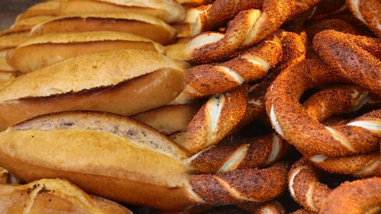 Kocaeli'nde Ekmek ve Simide Zam Geldi