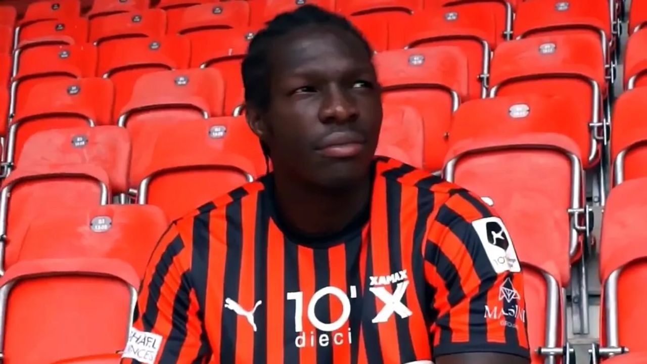Fabrice N'Sakala İsviçre 2. Lig Takımı Neuchatel Xamax'a Transfer Oldu