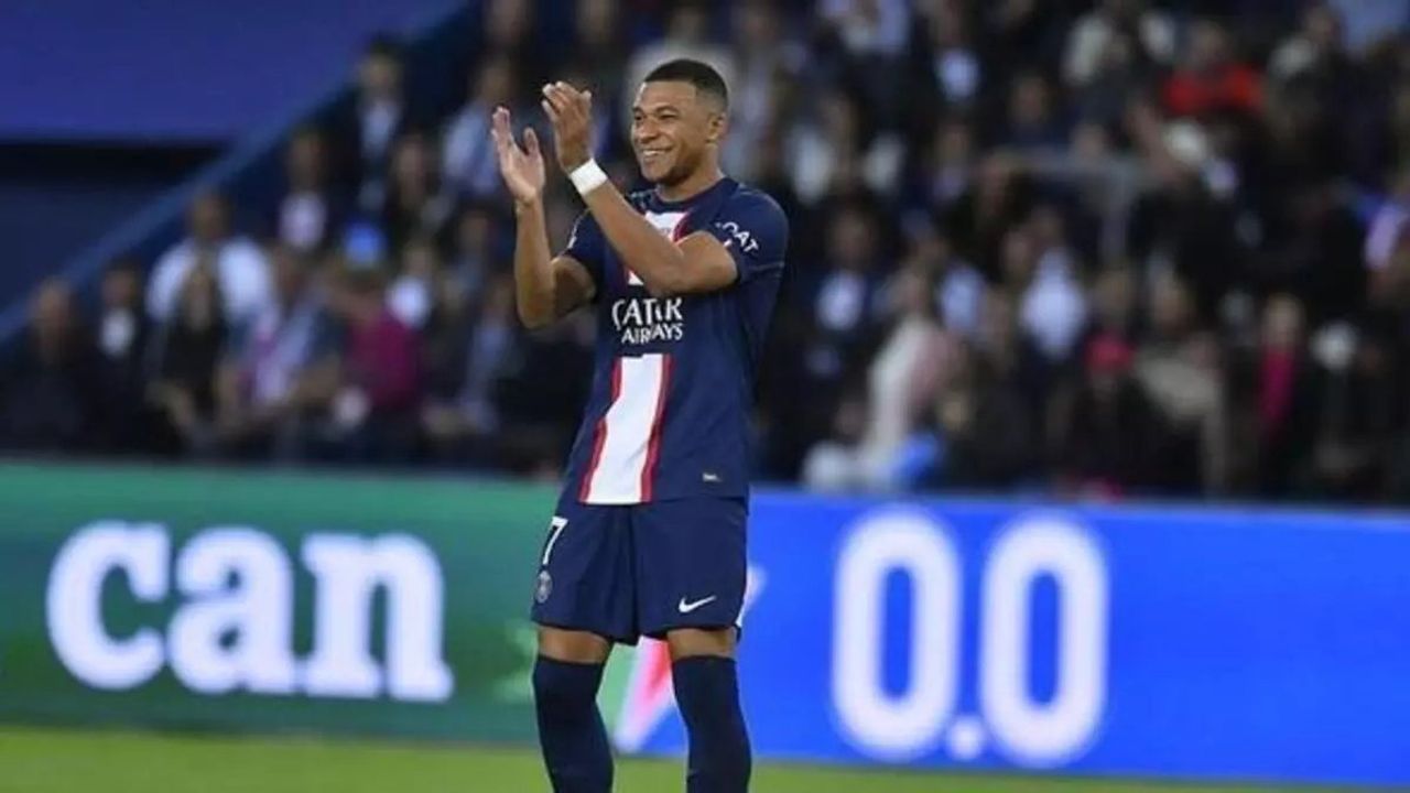 Kylian Mbappe'nin Geleceği Belirsizliğini Koruyor