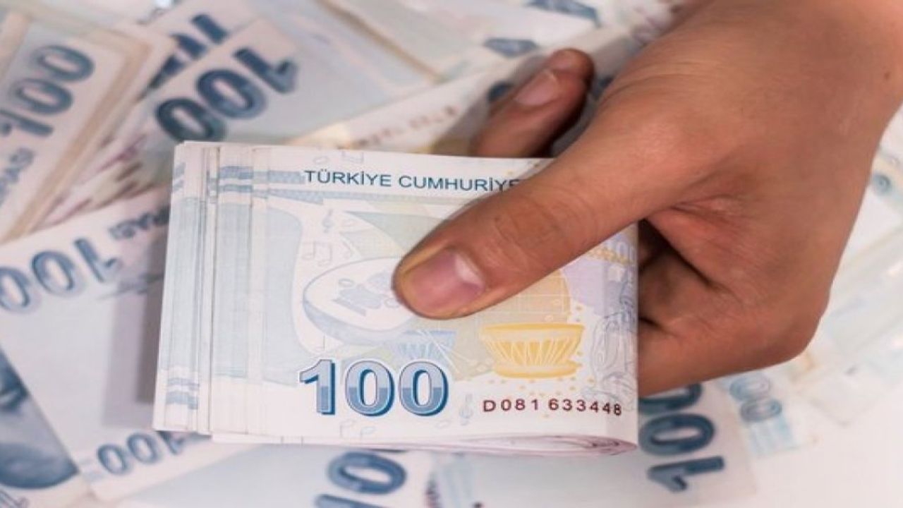 Emeklilere Müjde! En Düşük Emekli Maaşı Asgari Ücret Ayarında Yükseldi!