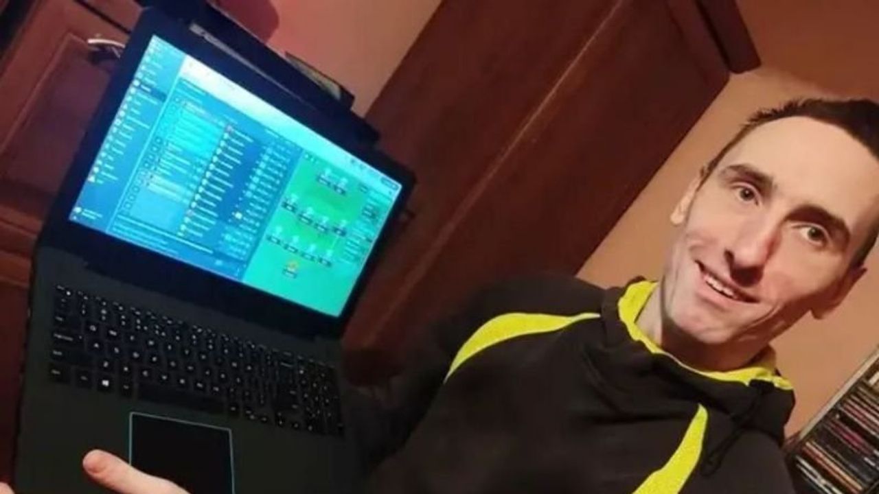 Football Manager Oyununda Rekor Kıran Polonyalı Adam