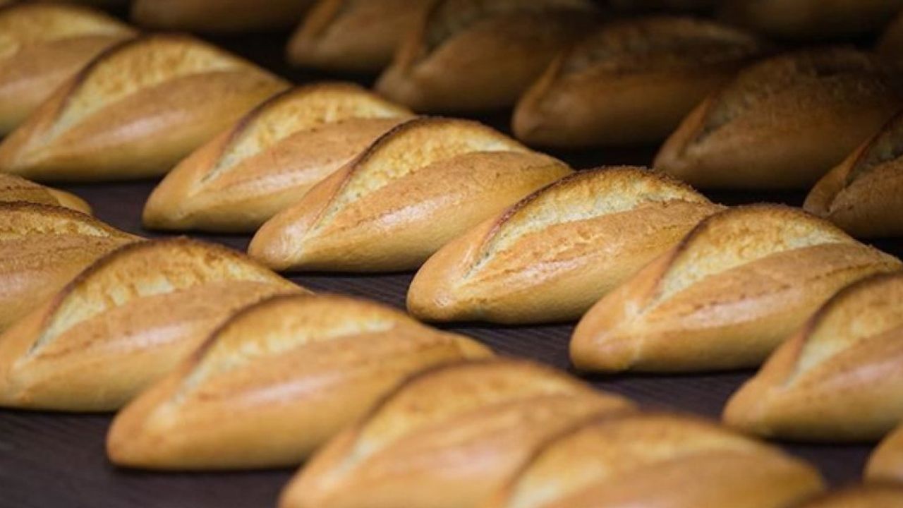 Ankara'dan Gelen Açıklamaya Göre Türkiye'de Ekmek Fiyatları 12 Lira Olacak