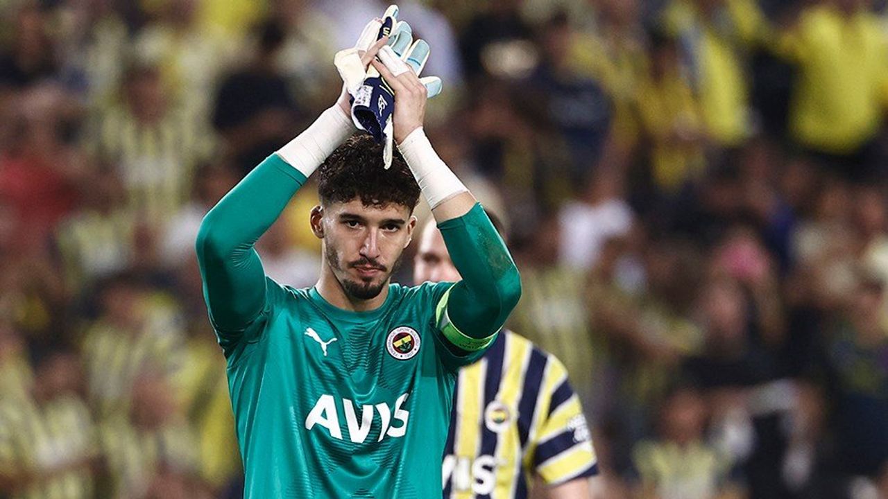 Altay Bayındır için Manchester United iddiaları