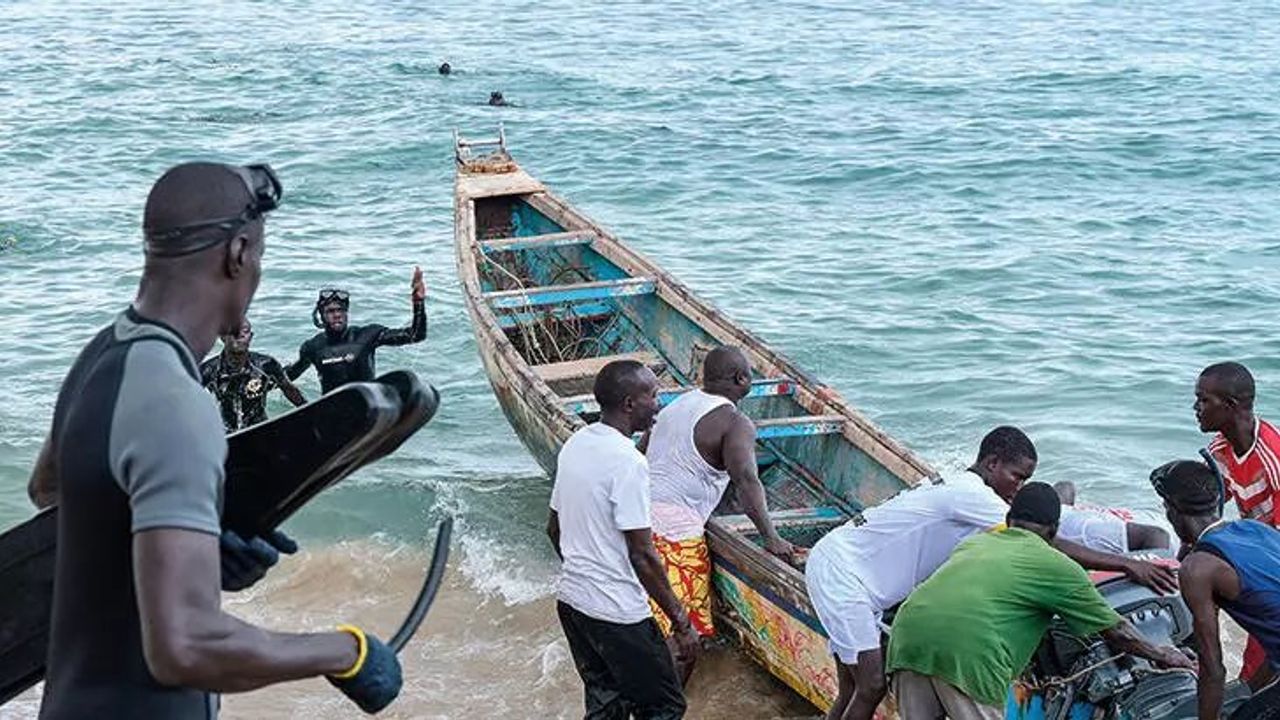 Senegal'de düzensiz göçmenleri taşıyan tekne alabora oldu