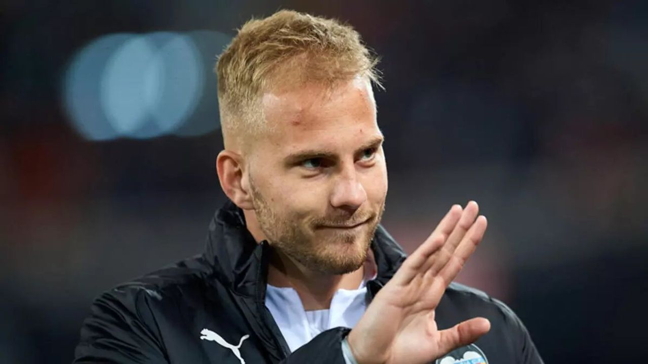 Galatasaray'da Uros Racic transferi gündemde
