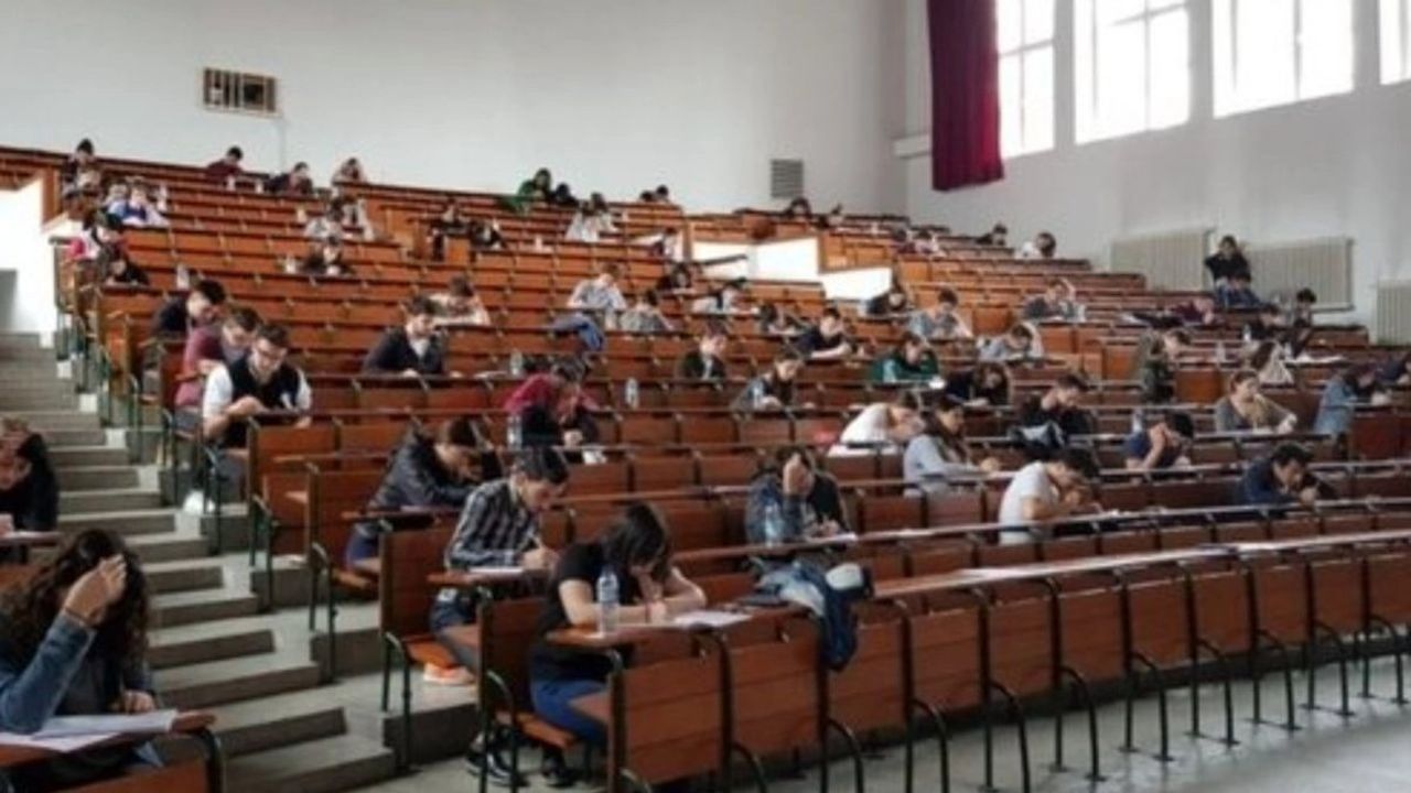 YÖK, Vakıf Üniversitelerine Zam Uyarısı Yaptı