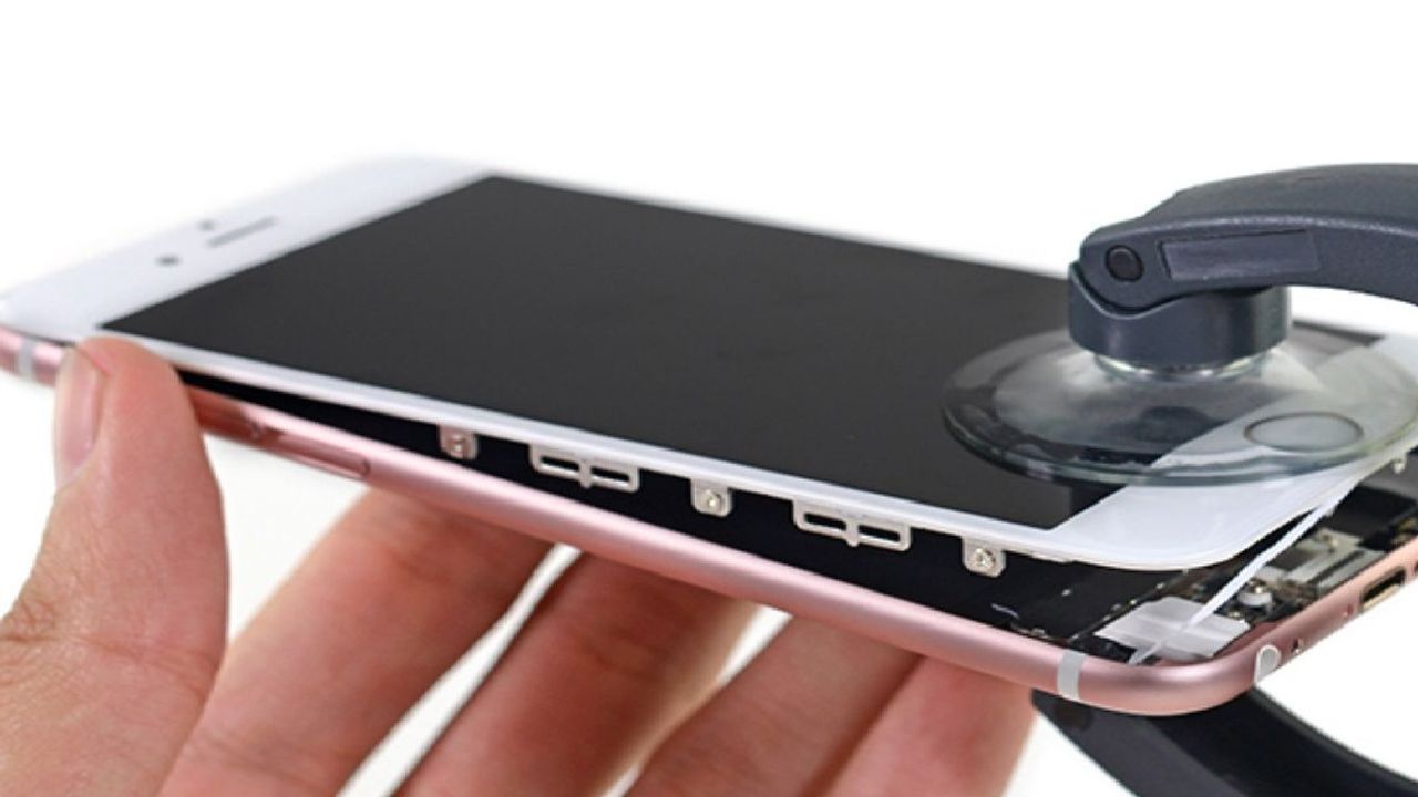 iPhone Cihazını Kılıfsız Kullananlar Yandı: Onarım Ücretleri Cep Yakıyor