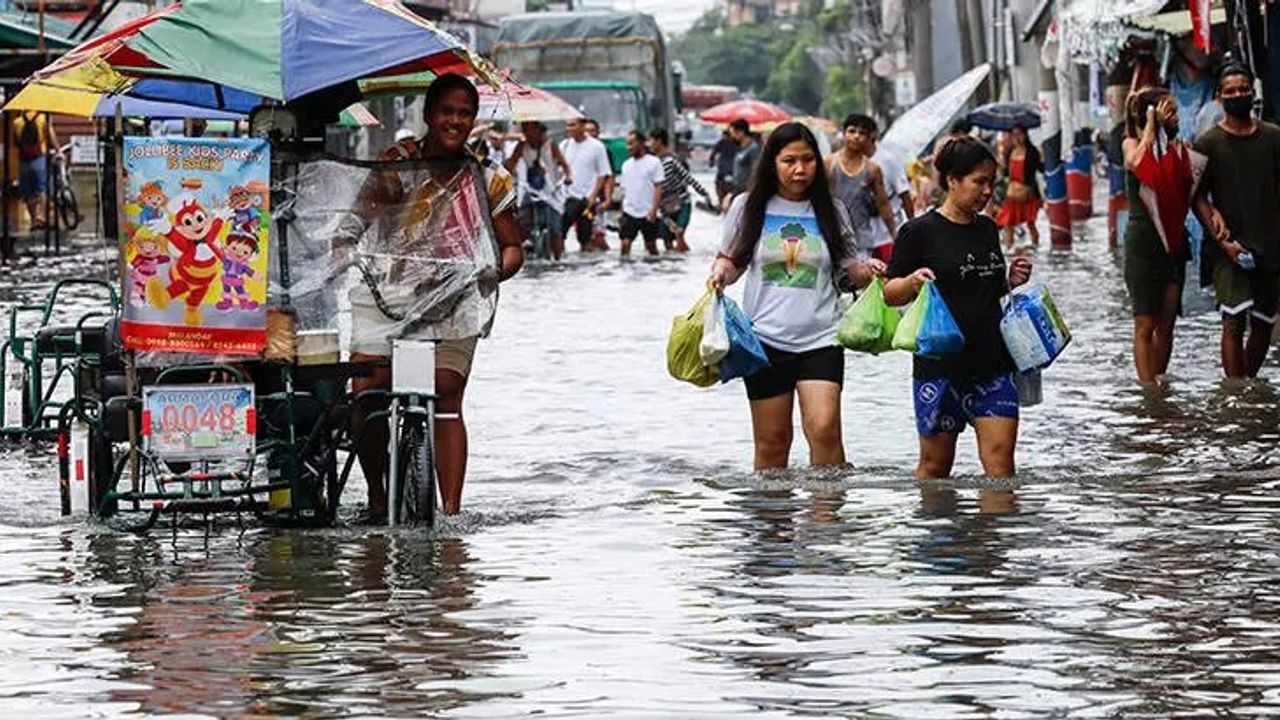 Doksuri Tayfunu Filipinler ve Tayvan'da Yıkıma Yol Açtı