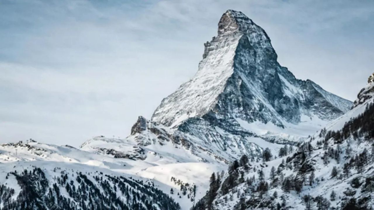 İsviçre'deki Matterhorn Dağı Yakınlarında 1986'da Kaybolan Dağcının Kalıntıları Bulundu