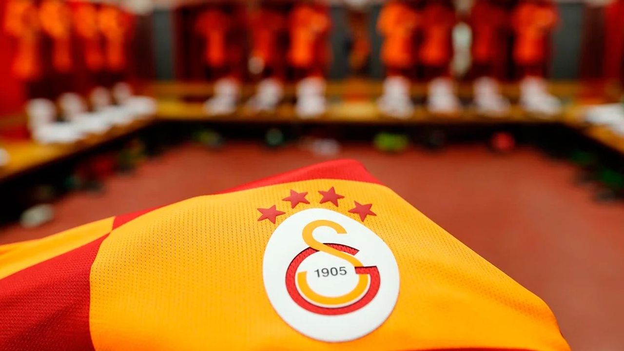 Galatasaray'ın Kaleye Yeni Transferi: Günay Güvenç