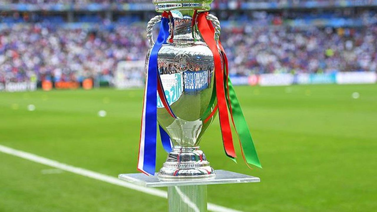 Türkiye ve İtalya, Euro2032'yi ortak düzenlemek için UEFA'ya başvurdu