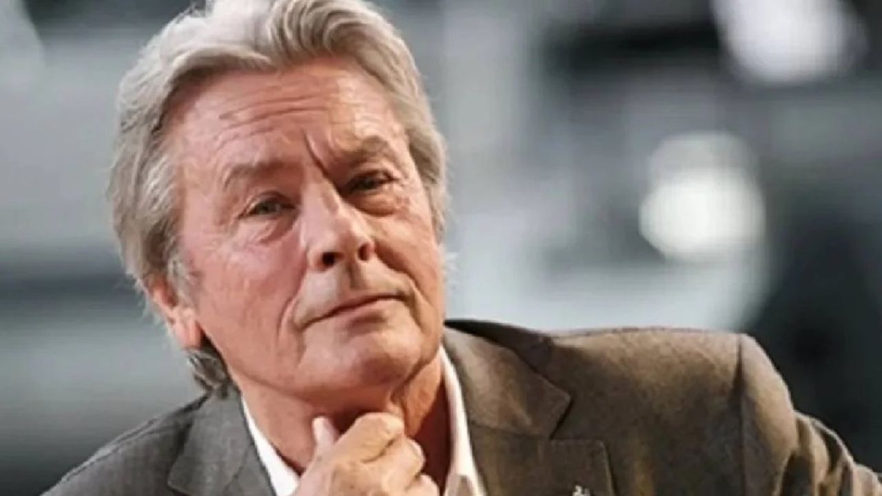Alain Delon'un Başı Dertte