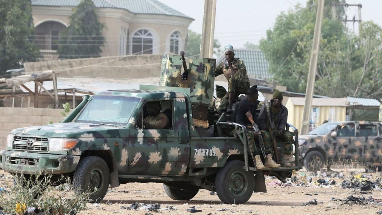 Boko Haram, Nijerya'da 10 Çiftçiyi Katletti