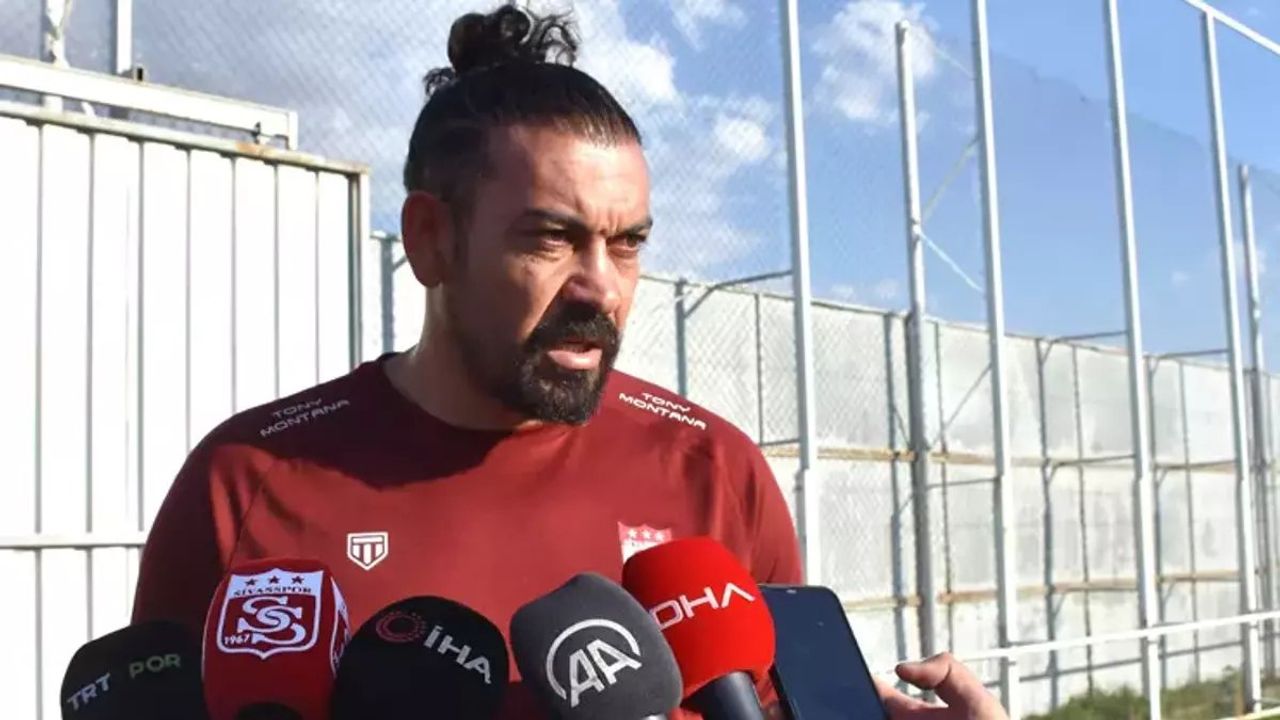 Sivasspor Teknik Direktörü Servet Çetin: Transferlerde Geç Kalındığını Belirtti