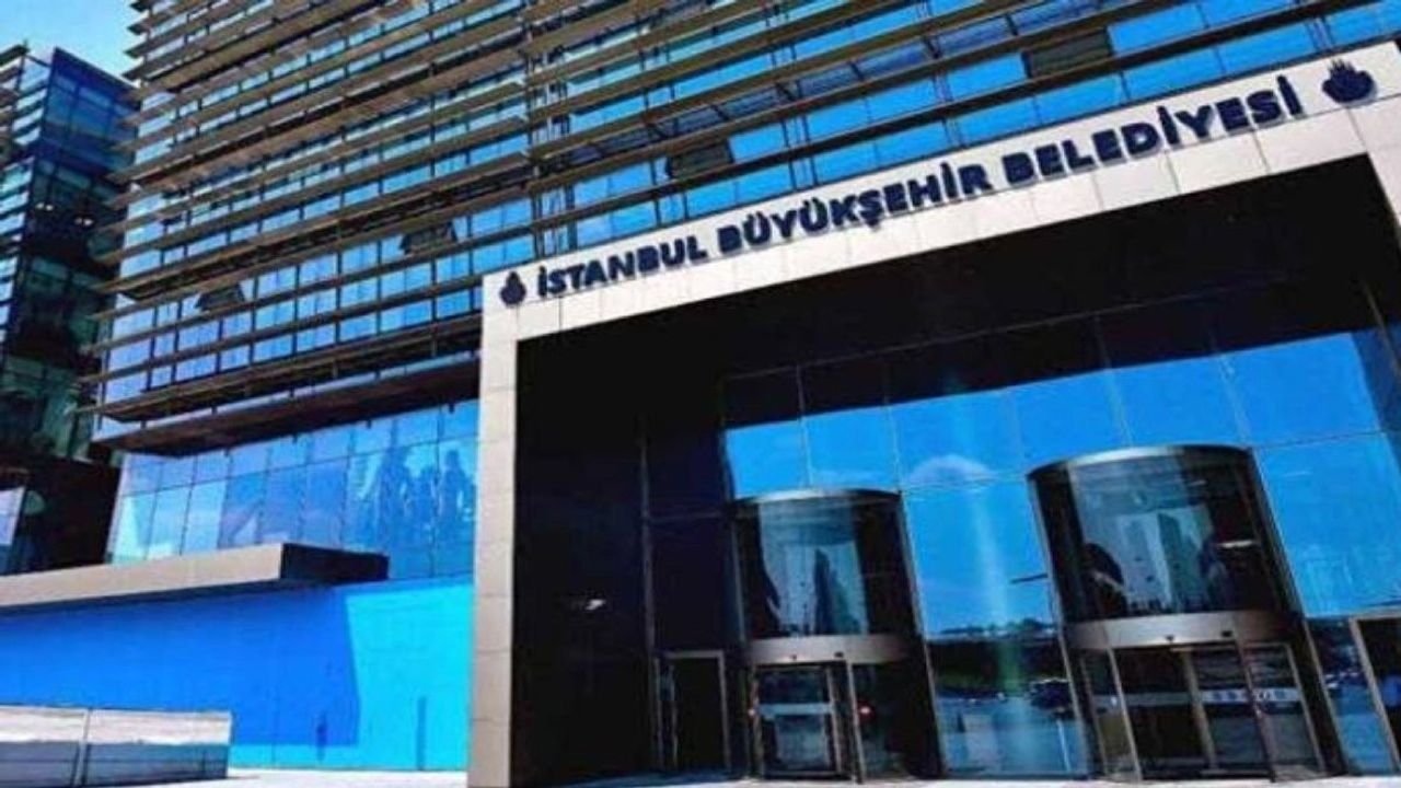 CHP'deki Değişim Tartışmaları İstanbul Büyükşehir Belediyesi'ne de Yansıdı