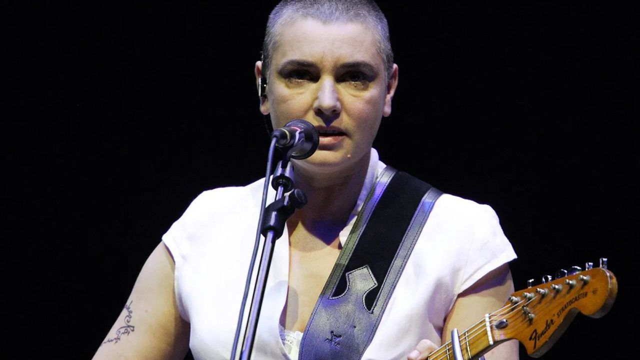 Ünlü İrlandalı Şarkıcı Sinead O'Connor İslami Törenle Son Yolculuğuna Uğurlanacak