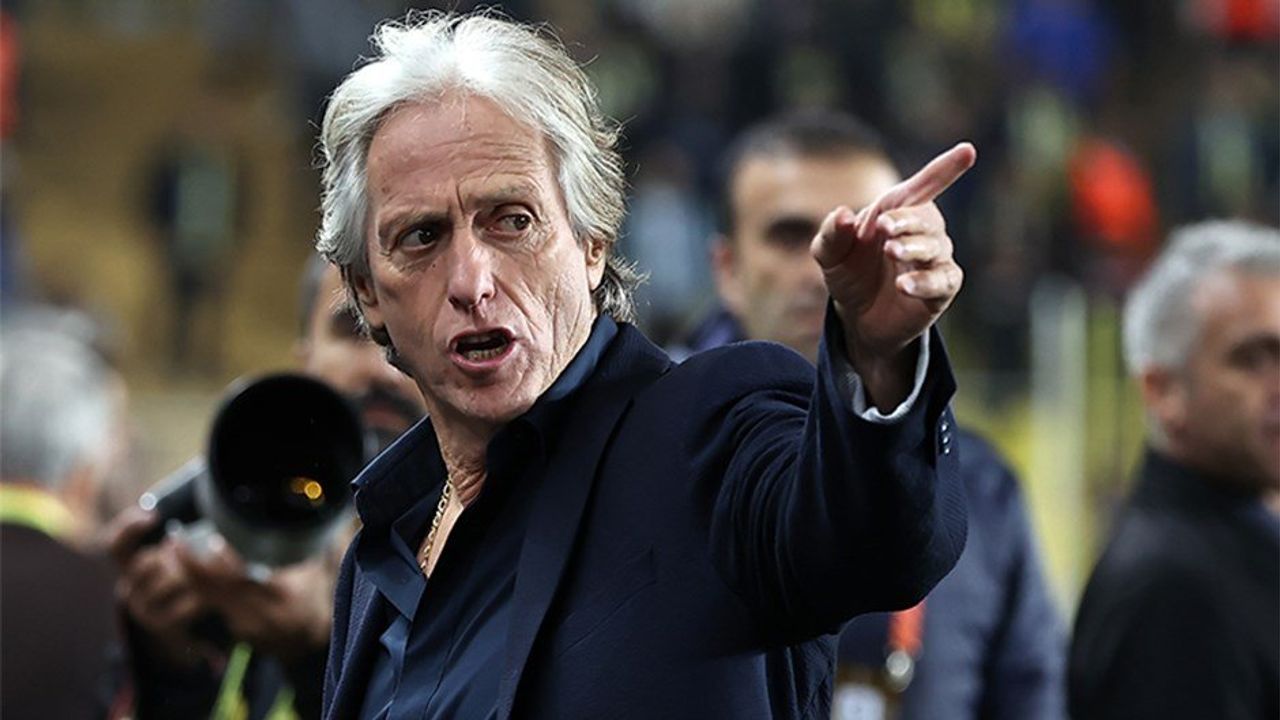 Jorge Jesus, Al-Hilal için Joao Felix transferi için görüşmelerde bulundu