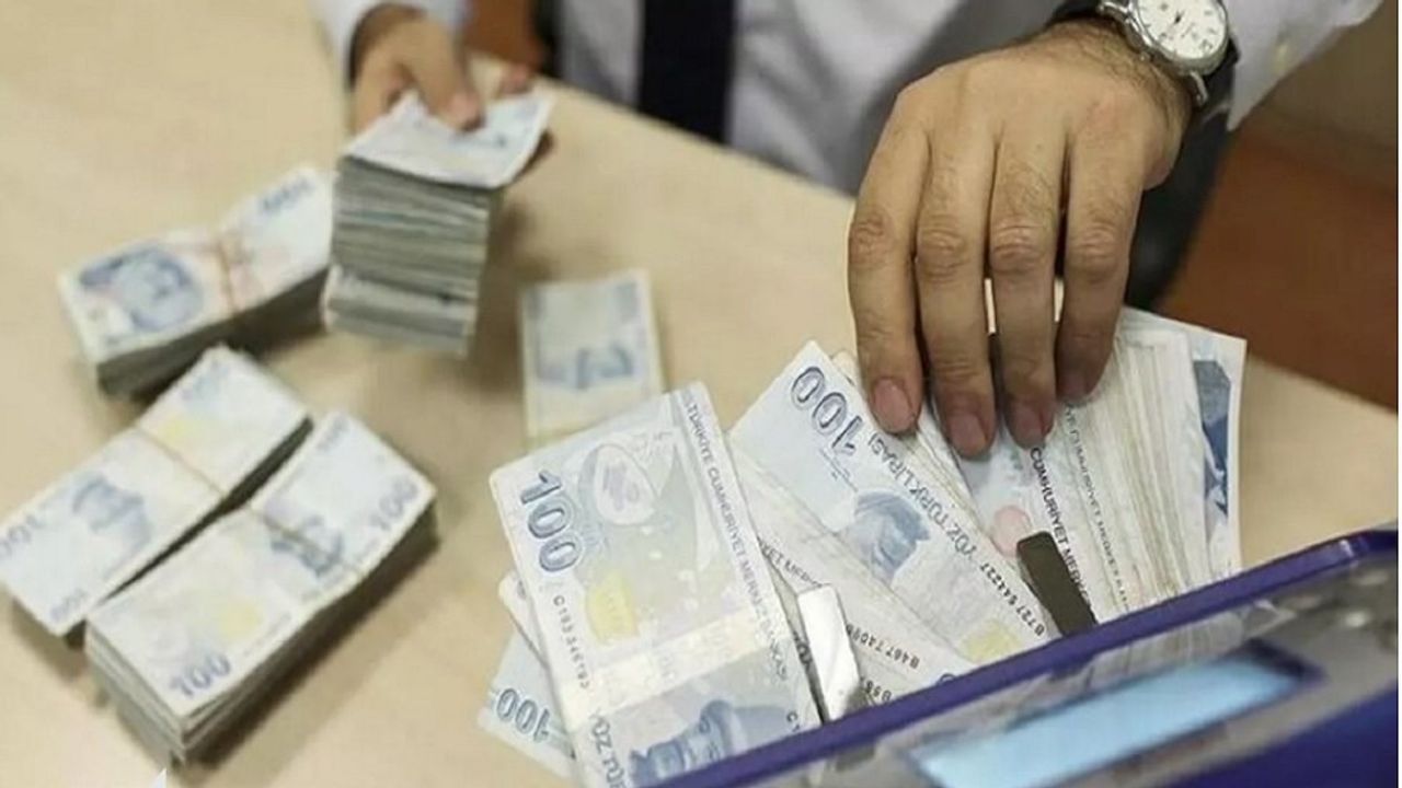 Emekliler İçin Müjdeli Haber! Maaşlara Ek 7000 TL Ödeme Yolda