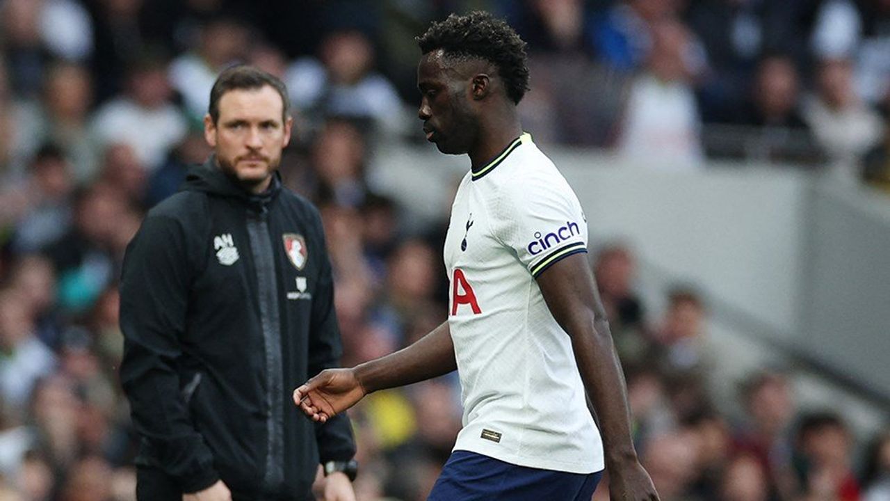 Galatasaray, Tottenham'un Davinson Sanchez için teklifleri değerlendireceği iddiaları