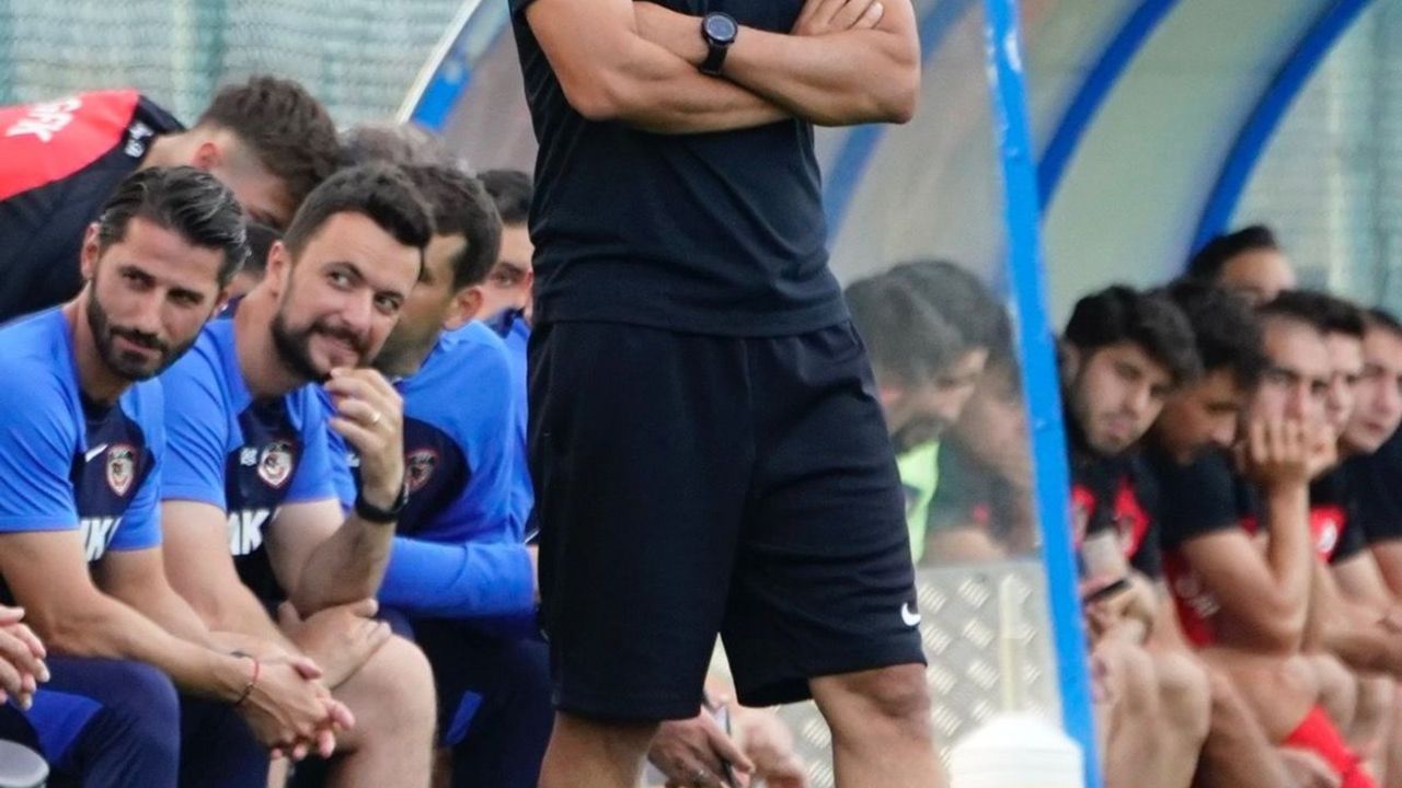 Gaziantep Futbol Kulübü Teknik Direktörü Erdal Güneş: Fenerbahçe Deplasmanından İstediğimiz Sonuçla Döneceğimize İnanıyoruz