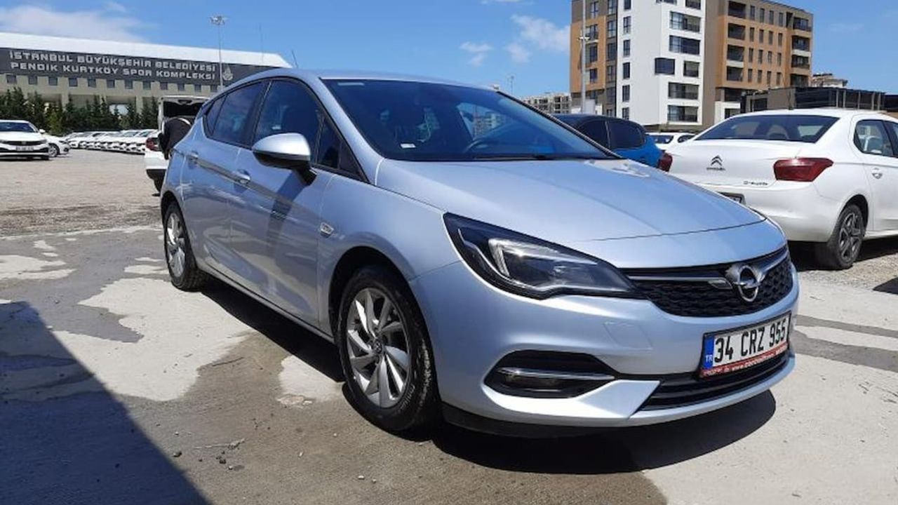 Ziraat Bankası’ndan Kelepir Fiyata 2020 Model Opel Astra Otomobil