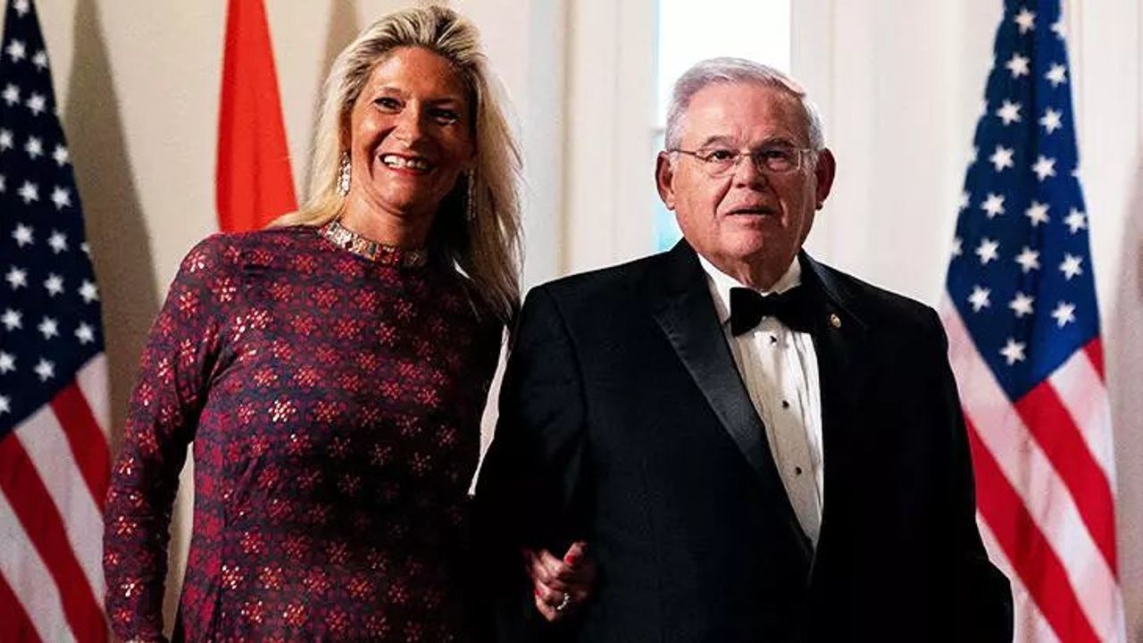 Bob Menendez'in Türkiye Karşıtı Provokatif Ziyaretleri