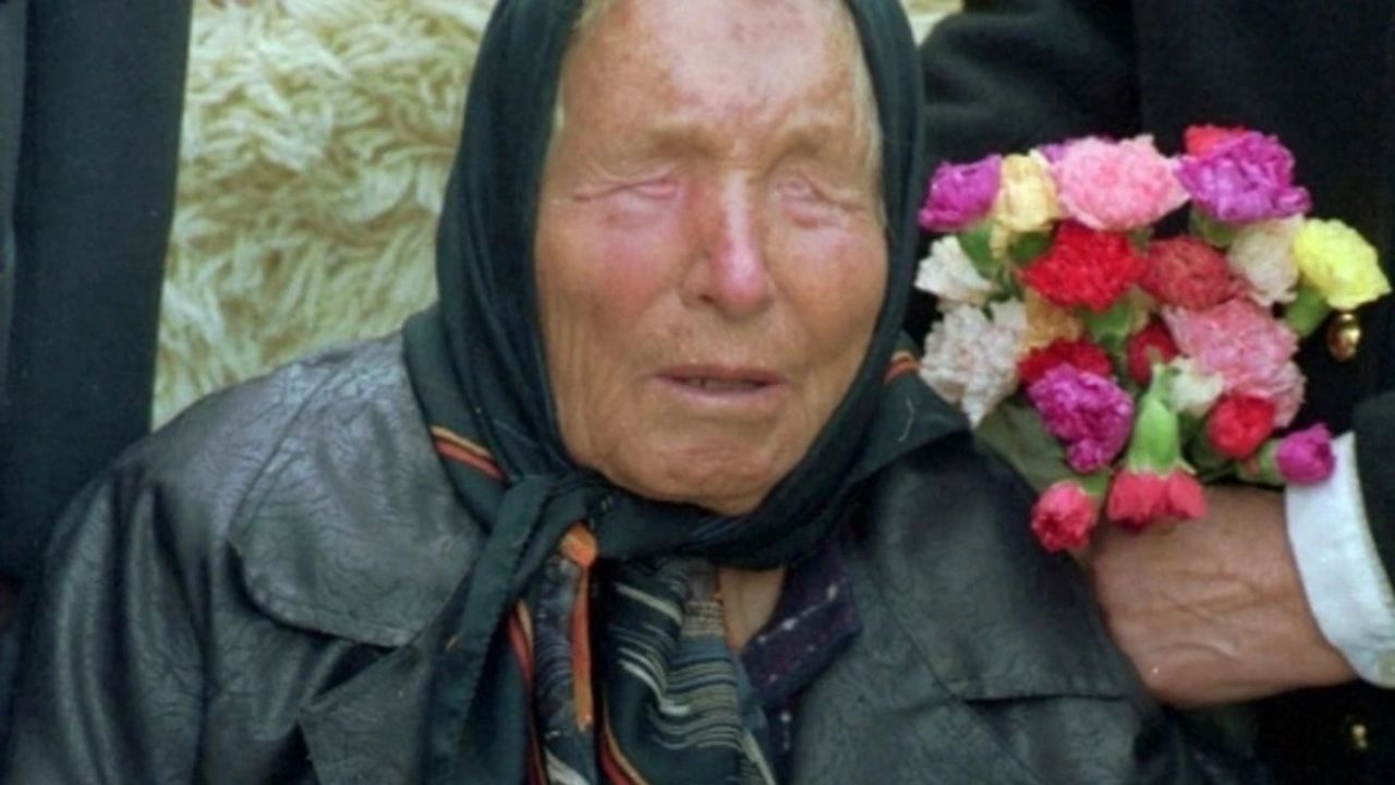 Baba Vanga'nın 2024 Yılı Kehanetleri: Büyük Ekonomik Kriz ve Uzaylılarla İlk Temas