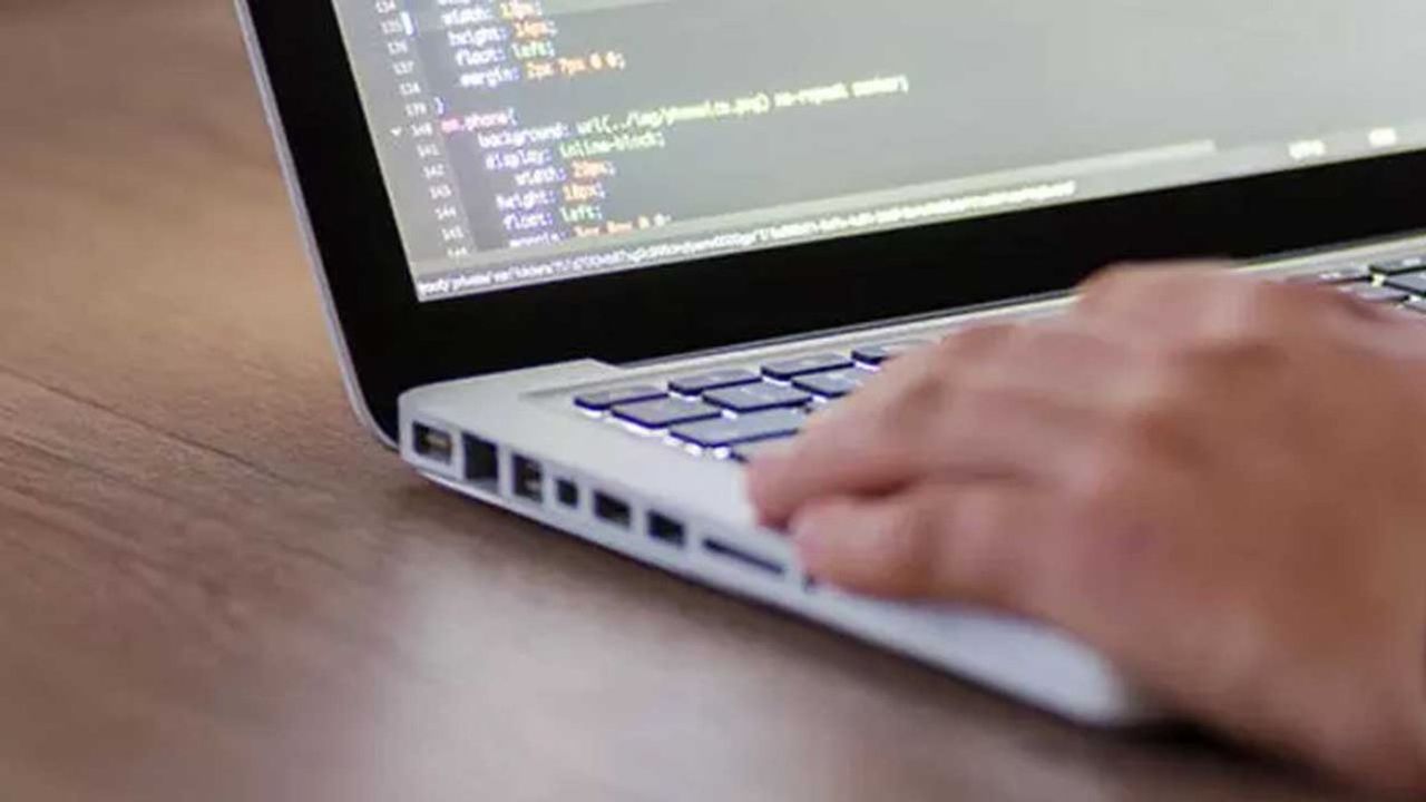 Bilgisayar Programcısı Kadrosunda Alım Yapılacak