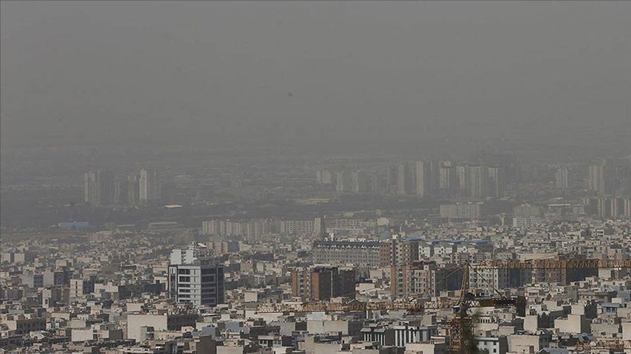 İsfahan'da Hava Kirliliği Riskli Seviyeye Ulaştı