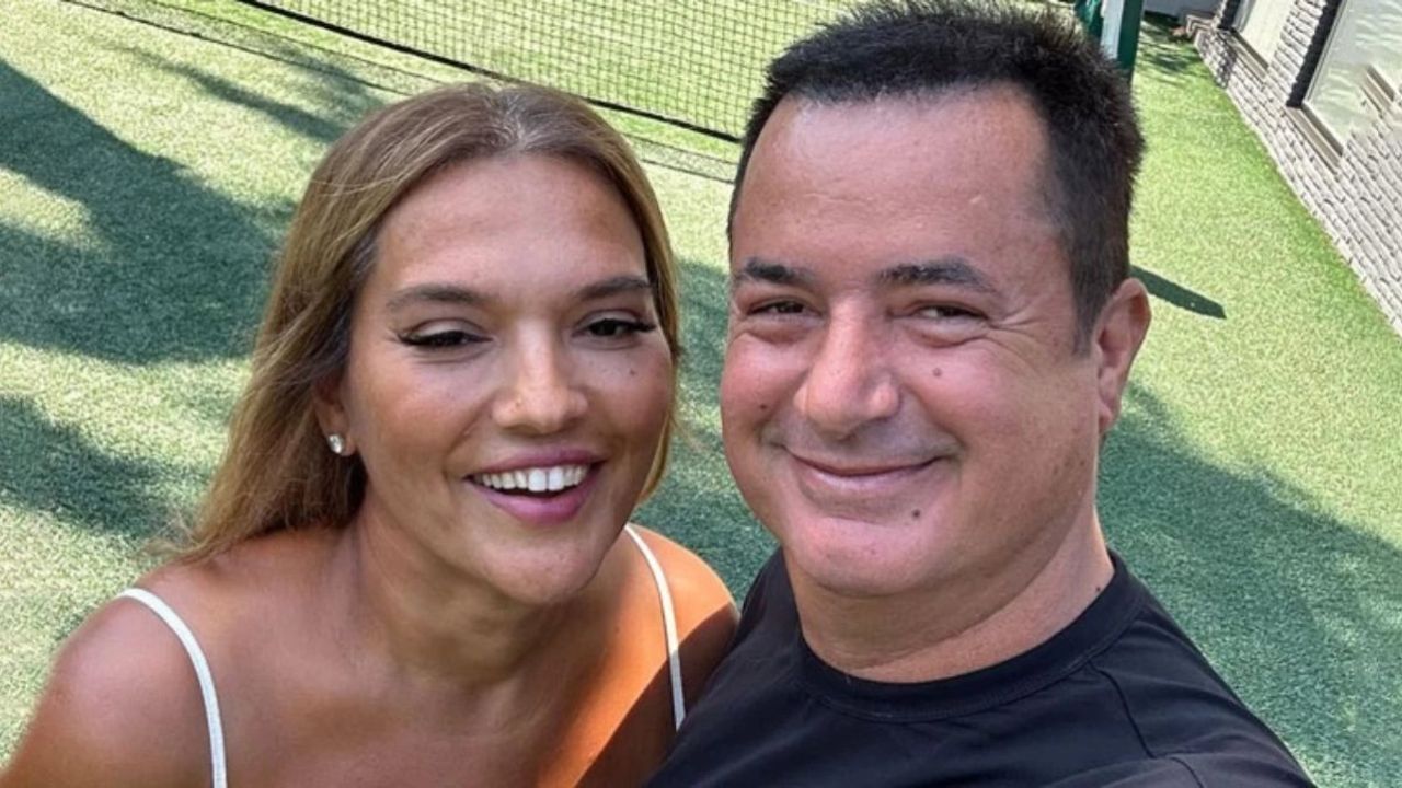 Demet Akalın TV8'e Transfer Oldu