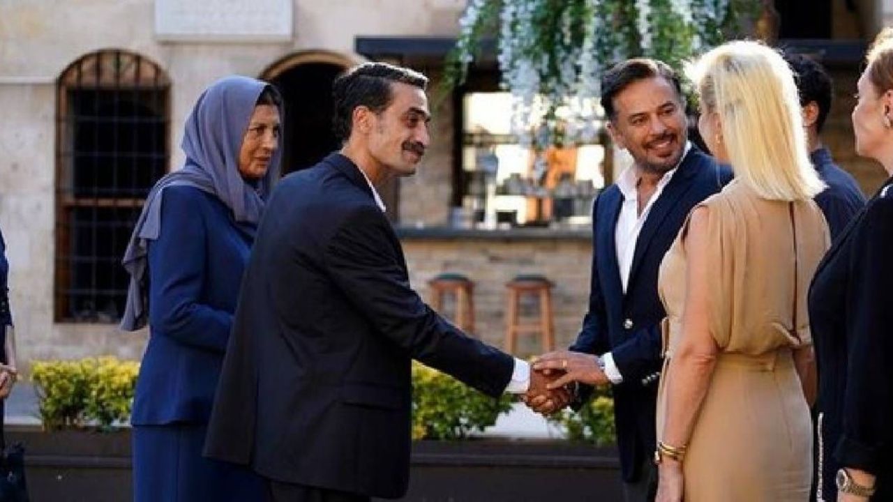 Yalı Çapkını Dizisinde Şok Ayrılık İddiaları