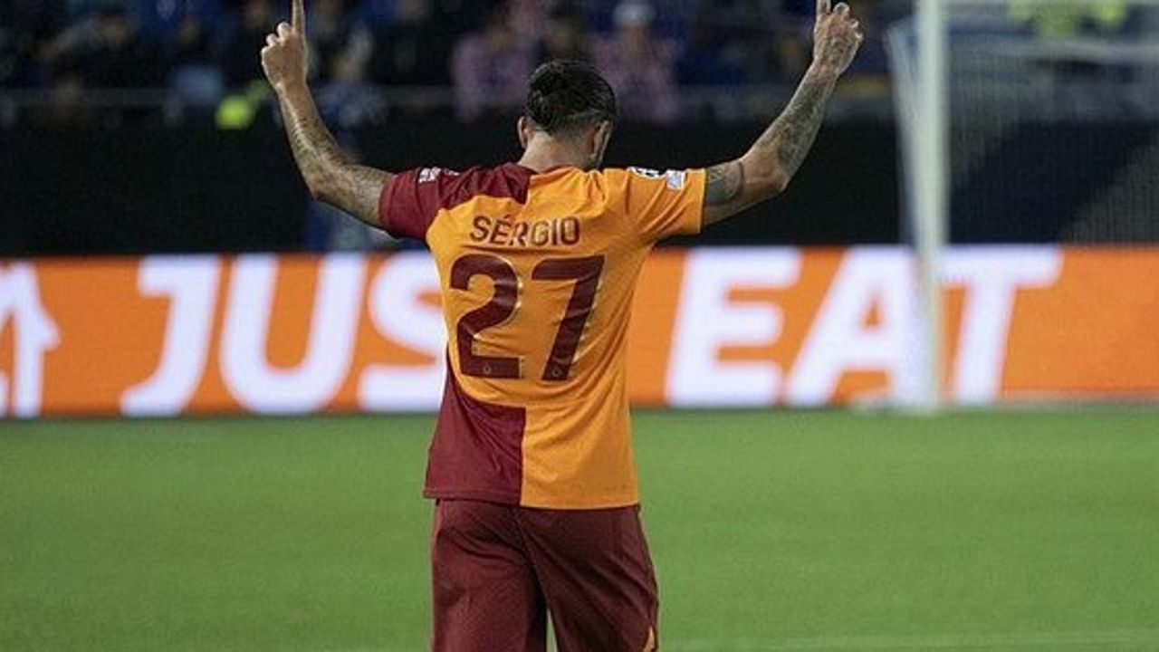 Sergio Oliveira, Malmö maçında frikik golü attıktan sonra yedek kulübesinde bekletildi