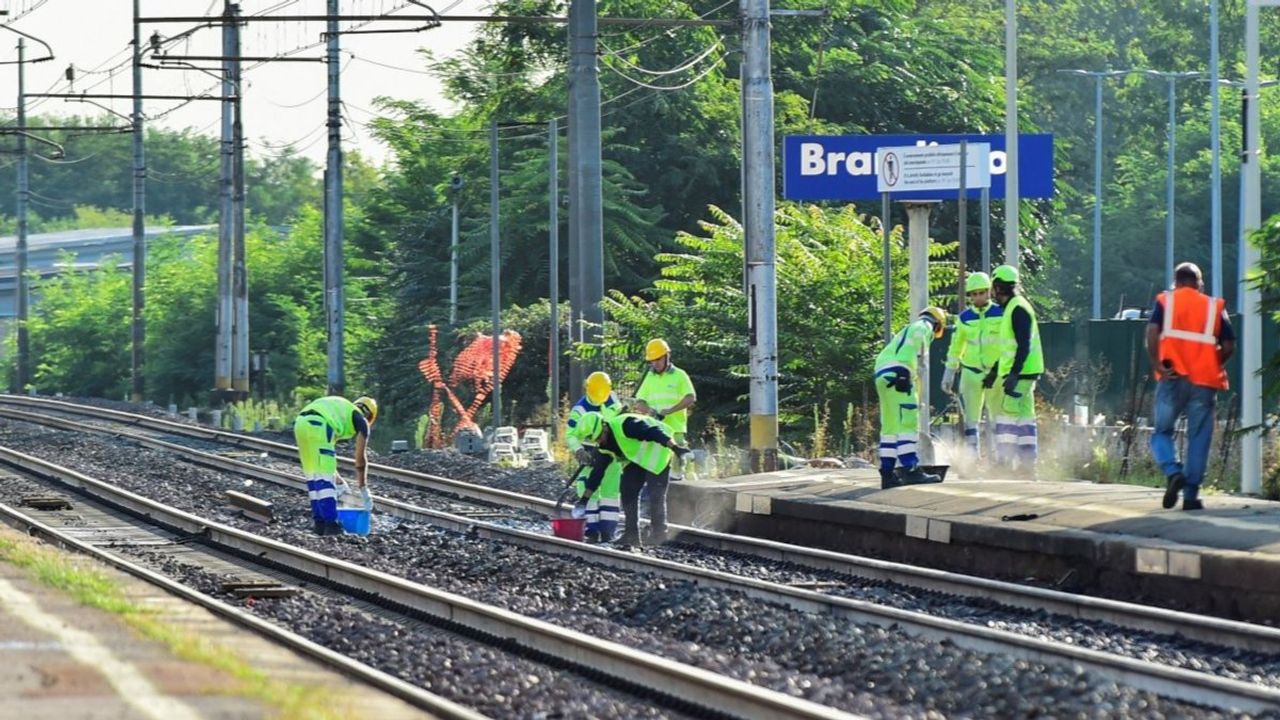 İtalya'da Tren Kazası: 5 İşçi Hayatını Kaybetti