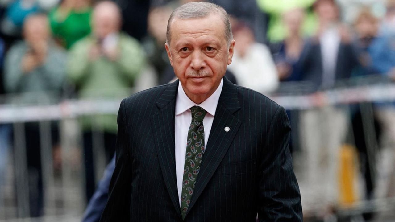 Emekliye Ek Zam Kesinleşti…2023 En Düşük Emekli Maaşı Kaç TL Kadar Olacak?